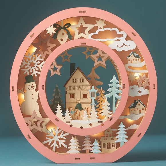 Anthropologie Monogram Wonderland Light-Up Letter Decor